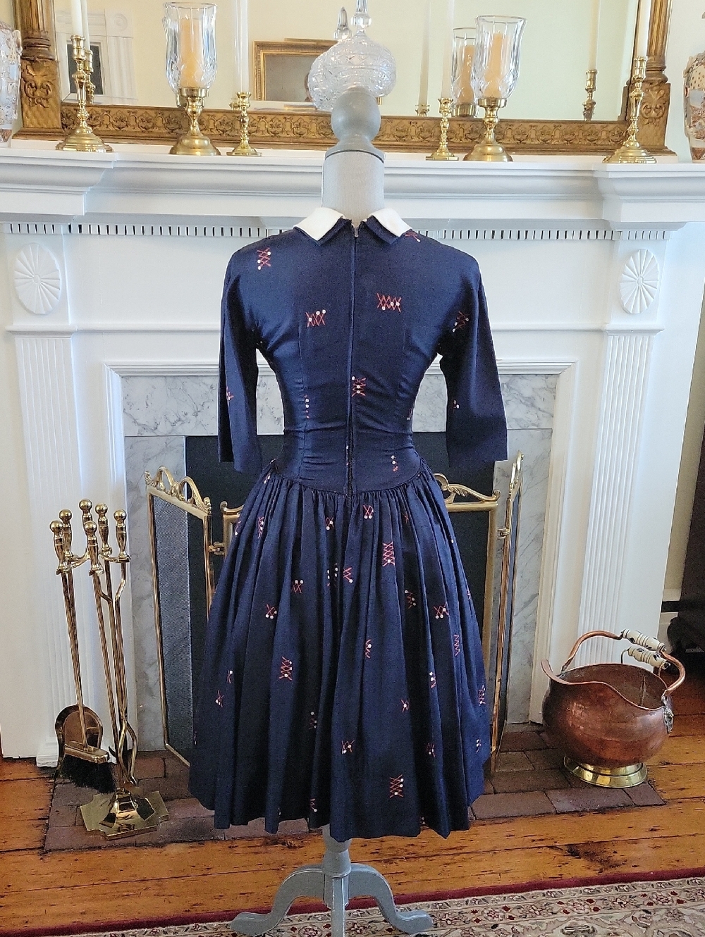 1950's Luncheon Dress - Picture 6 of 11